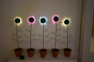 葵花向太陽(yáng) 燈具盛開(kāi)之美（圖）