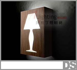 鏤空臺(tái)燈和精美壁燈合二為一(圖)