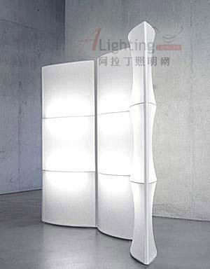 組合隔斷燈墻帶來(lái)安靜的照明(圖)