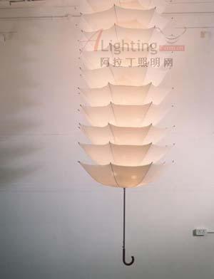 創(chuàng)意傘燈 反轉(zhuǎn)雨傘承接照明(圖)