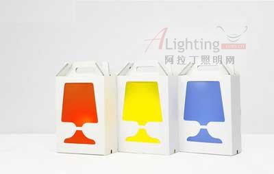 國(guó)外燈具設(shè)計(jì)光裝在盒子里(組圖)