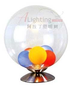 手工玻璃臺燈 精雕時尚(組圖)