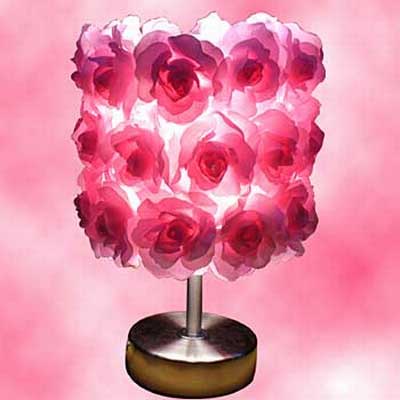 玫瑰燈具，散發(fā)玫瑰芬芳的光線（圖）
