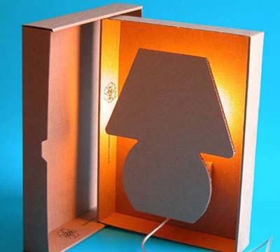 環(huán)保型臺燈：甜蜜的家（圖）